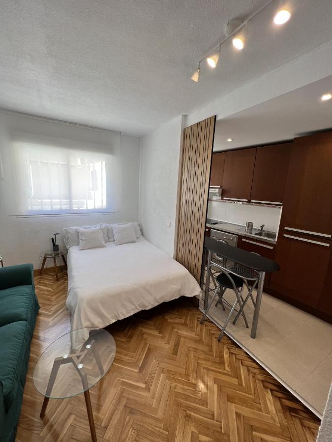 Estudio Madrid Apartment Luaran gambar